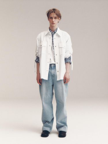 Oversized Roll Up Work Shirt_White - FAMILLE - Modalova