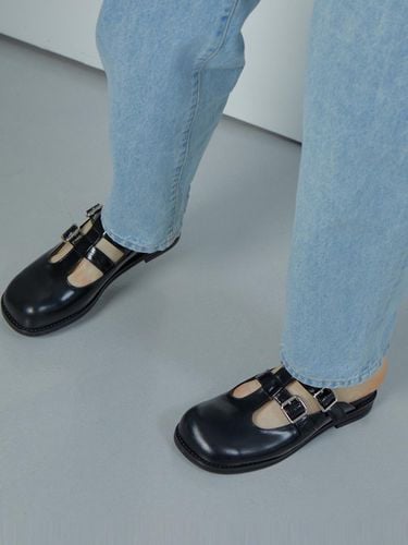 Pebble Double Strap Clog - Byeuuns - Modalova