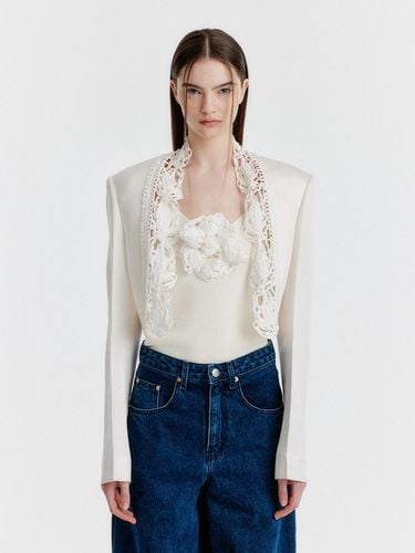 Yemy Lace Trim Cropped Jacket - EENK - Modalova