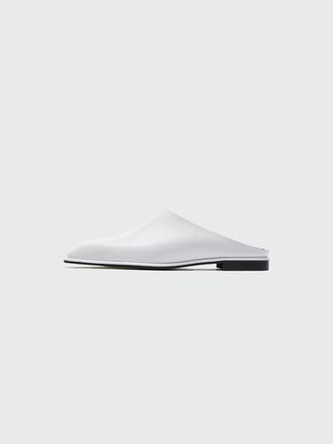 YCOP Square-toe Flat Mules_White - EENK - Modalova