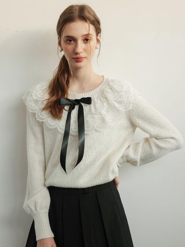 Layered Lace Frill Knit Top_White - Cest Moidew - Modalova