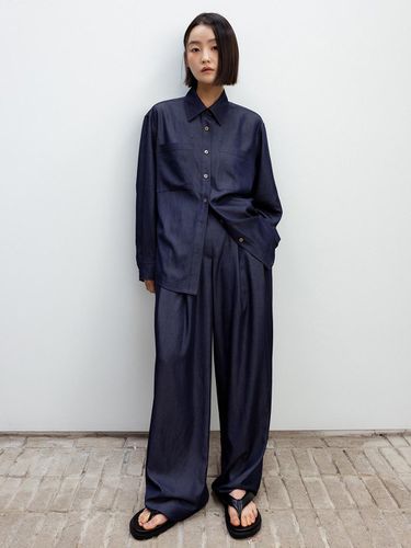 Stitch Two Tuck Pants_Indigo - RRACE - Modalova