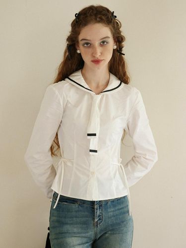 Side Ribbon Navy Line Blouse_White - Cest Moidew - Modalova