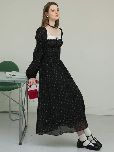 Lace Floral Puff Sleeve Dress_Black - Cest Moidew - Modalova