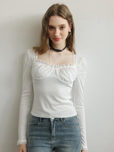 Pure White Lace Slim Top_White - Cest Moidew - Modalova