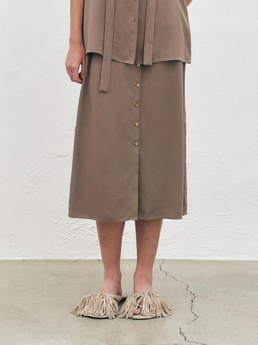 Tencel Twill Banded Skirt_Dark Beige - KUME - Modalova