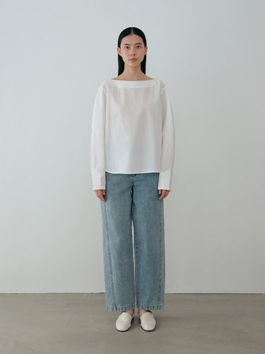 Boatneck Shirt_White - MOIA - Modalova