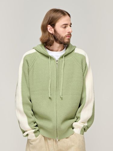 CB Line Zip Up Hoodie Knit Top_Green - CARGOBROS - Modalova