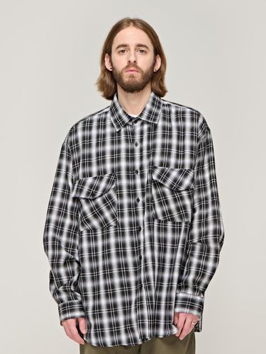 CB Two Pocket Flannel Check Shirt_Black - CARGOBROS - Modalova