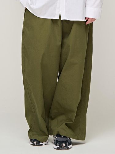 CB Hyper Cotton Wide Banding Pants_Khaki - CARGOBROS - Modalova