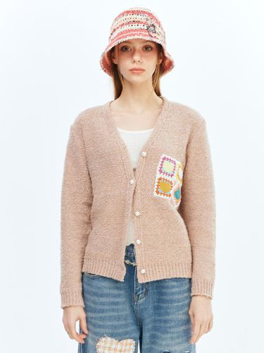 Patch Cardigan_Beige - The GREATEST - Modalova