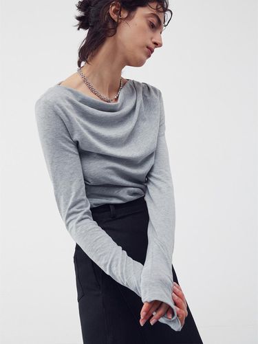 Shirring Drape Long Sleeve Top - RE RHEE - Modalova