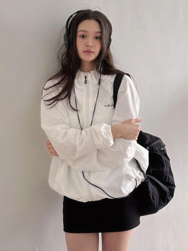 Active Nylon Windbreaker - White - INJIACTIVE - Modalova