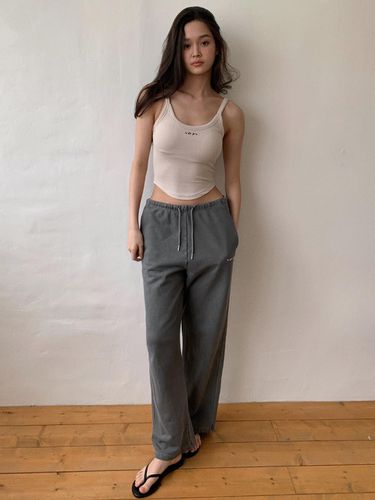 Active Pigment Sweatpants - Grey - INJIACTIVE - Modalova