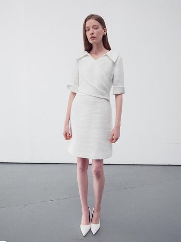 Wrap Front Tweed Dress - White - RE RHEE - Modalova