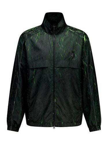 UFC Lightening Relax Fit Windbreaker Jacket - UFCSPORT - Modalova