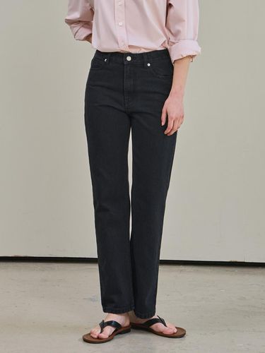 M241417] Standard Crop Denim Pants_Black - racoco - Modalova