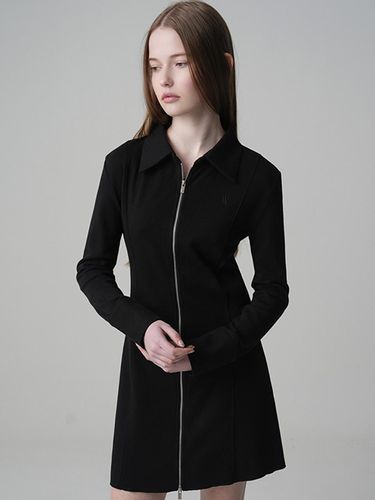 Sopy Collar Long-sleeves Dress_Black - AVANDRESS - Modalova