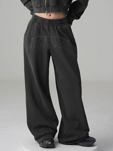 Felt 3D Pigment Wide Pants - 3COL - AVANDRESS - Modalova