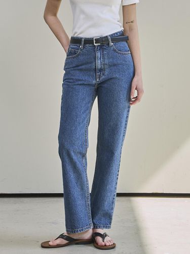 M241417] Standard Crop Denim Pants_Blue - racoco - Modalova