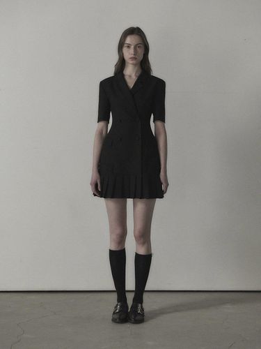 Jenn Pleated Half-Sleeve Suit Jacket Dress_Black - MAUSOLEUM - Modalova