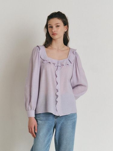 PEONY Square Neck Ruffle Collar Blouse_Lavender - MANNON - Modalova