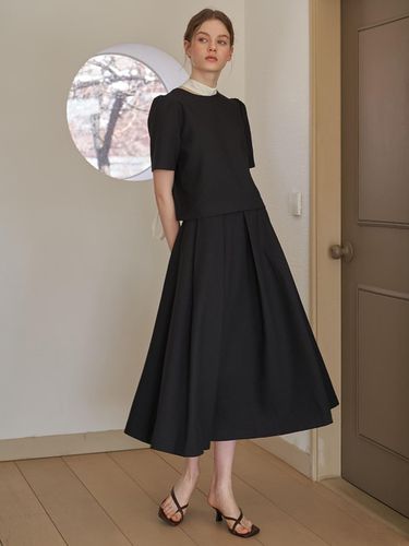 Bloom Flare Skirt_Black - flove - Modalova