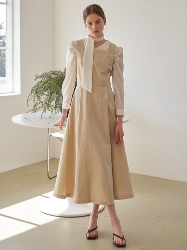 Soft Bol Dress_Beige - flove - Modalova