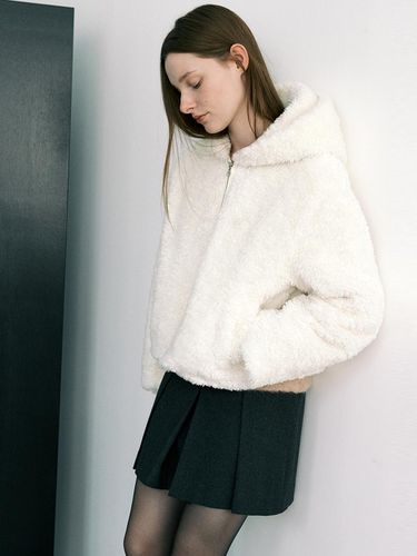 Comfort] Eco Fur Hooded Jumper - FRONTROW - Modalova