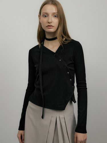 Choker Point Diagonal Wrapped Cardigan_Black - ourcomos - Modalova