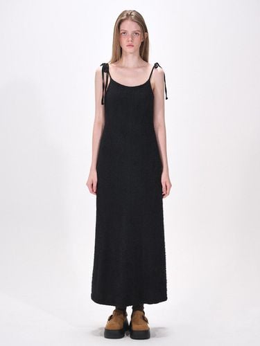 Slip Fluffy Long Dress_Black - ETMON - Modalova