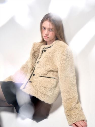 Round Trimmed Fur Coat_Beige - ETMON - Modalova