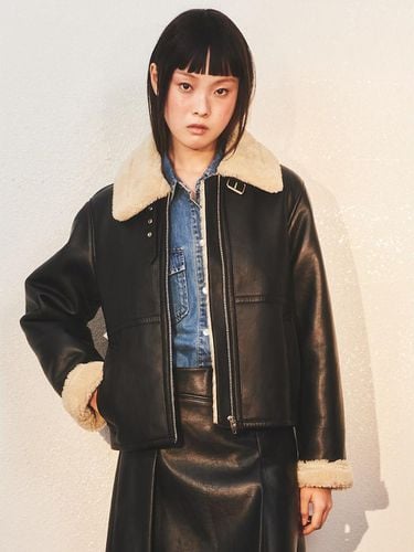 Shearling Faux Leather Jacket - kuho plus - Modalova