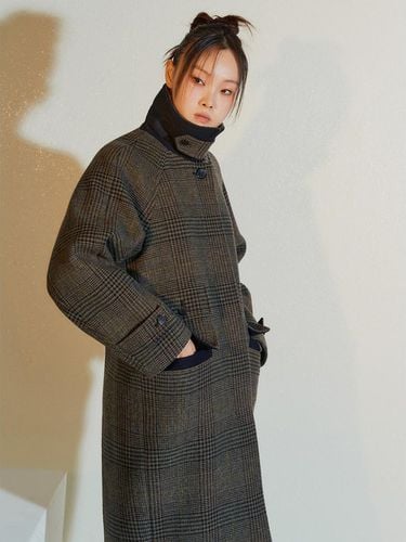 Signature Mac Coat - Brown - kuho plus - Modalova