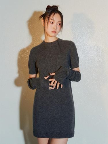 Arm Warmer Short Sleeve Knit Dress - kuho plus - Modalova