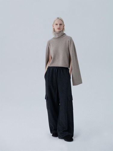 Wool Blend Relaxed Cargo Pants - gu_de - Modalova