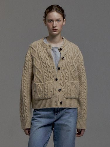 Cable Round Cardigan (Beige) - THE RYE - Modalova