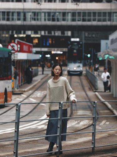 Handmade Square Knit (Light Beige) - THE RYE - Modalova