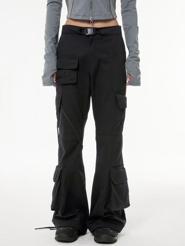 Cargo Flare Pants_Black - FLARE UP - Modalova