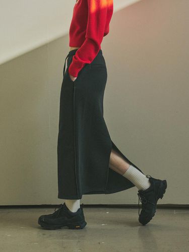 Every Where Sweat Skirt_Black - CITTA - Modalova