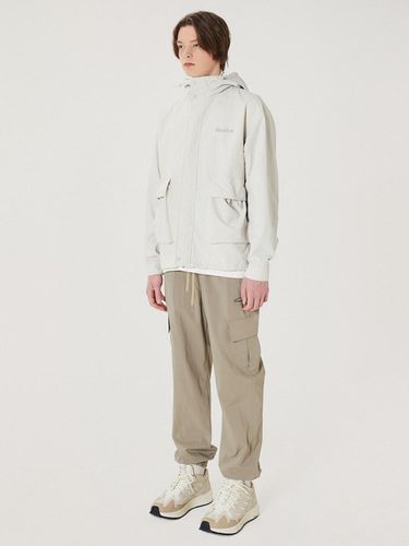 Light Stretch Cargo Pants Beige - MARKM - Modalova