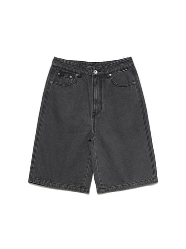 Women Bermuda Denim Shorts - Black - MARKM - Modalova