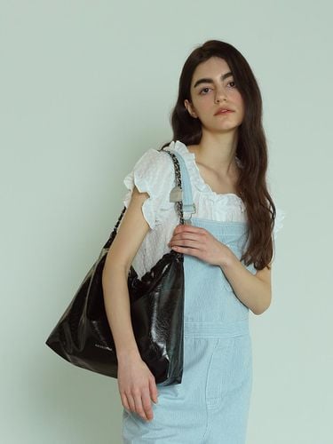 Silver Chain] Vegan Leather Small Hobo Bag_Black - RUE D’EUGENIE - Modalova