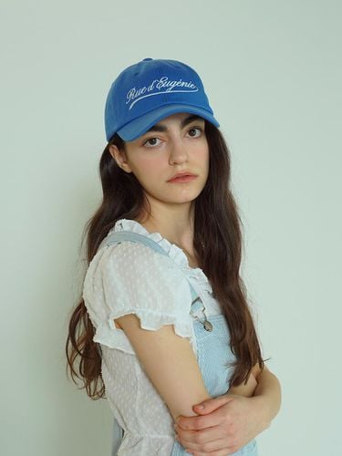 Soft Ball Cap_Blue - RUE D’EUGENIE - Modalova