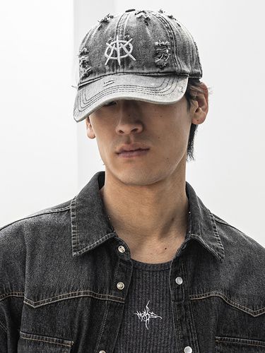 Emblem Washed Dying Vintage Ball Cap_Black - MASSNOUN - Modalova