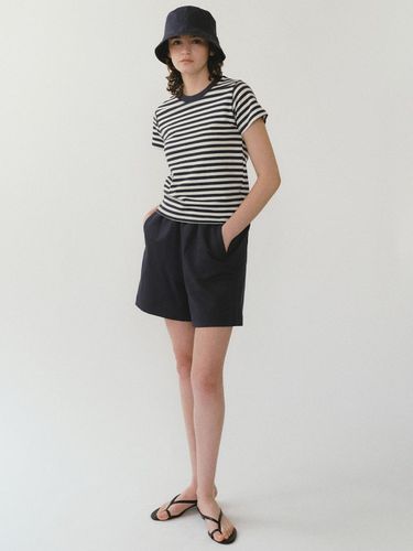 Juno Shorts_Navy - LeniL - Modalova