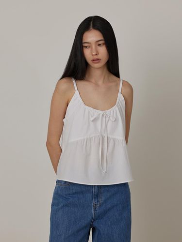 Washing Shirring Sleeveless Ribbon Blouse - Q’SRB - Modalova