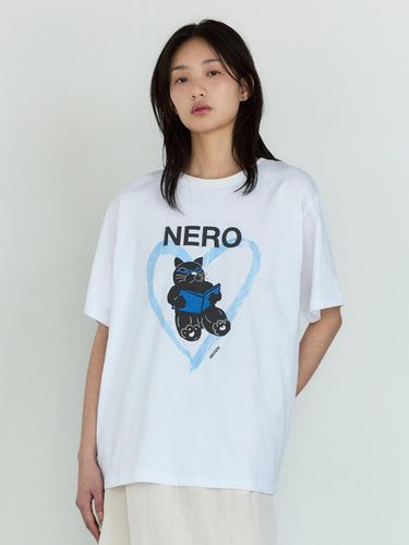 Big Nero T-shirt (White) - sienne - Modalova