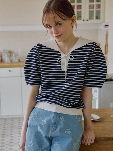 Sailor Collar Strip T-shirt - VOCAVACA - Modalova