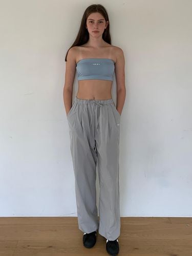 Strap Wide Pants_Silver Gray - INJIACTIVE - Modalova